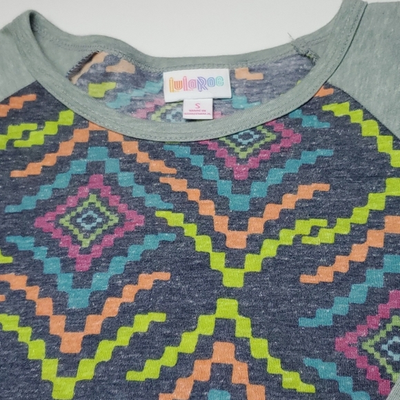 NWT Lularoe Randy baseball style tee - Picture 4 of 7